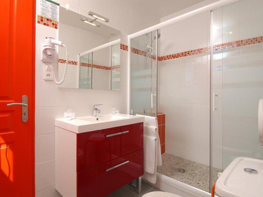 איגוס-מורטס Hotel Des 4 Vents "Esprit Camargue" חדר תמונה